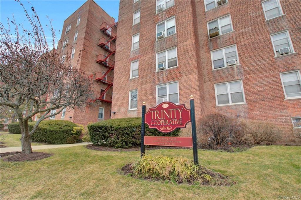 126 Church Street #3C in Westchester, New Rochelle, NY 10805