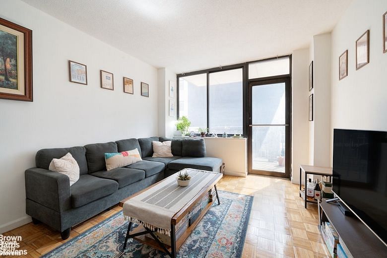 403 East 62nd Street #3D