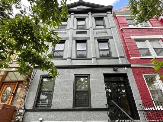 Image 1 of 1 for 404 Bradford Street in Brooklyn, NY, 11207