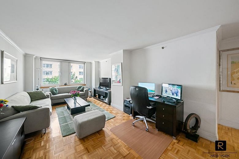404 East 76th Street #3C