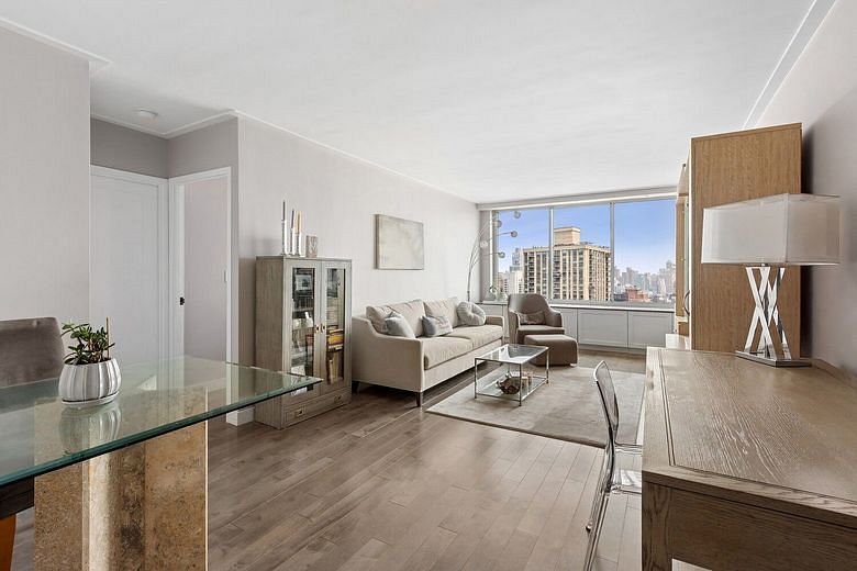 404 East 79th Street #28E
