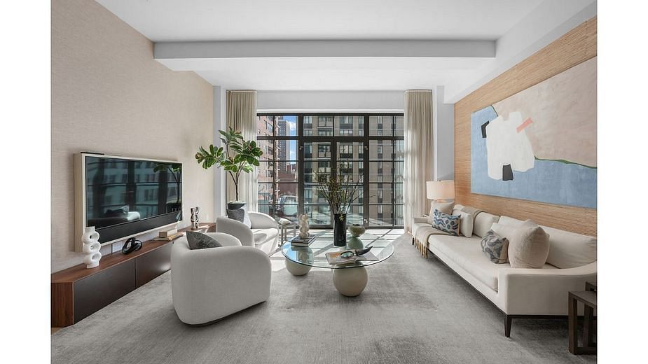 404 Park Avenue South #6A