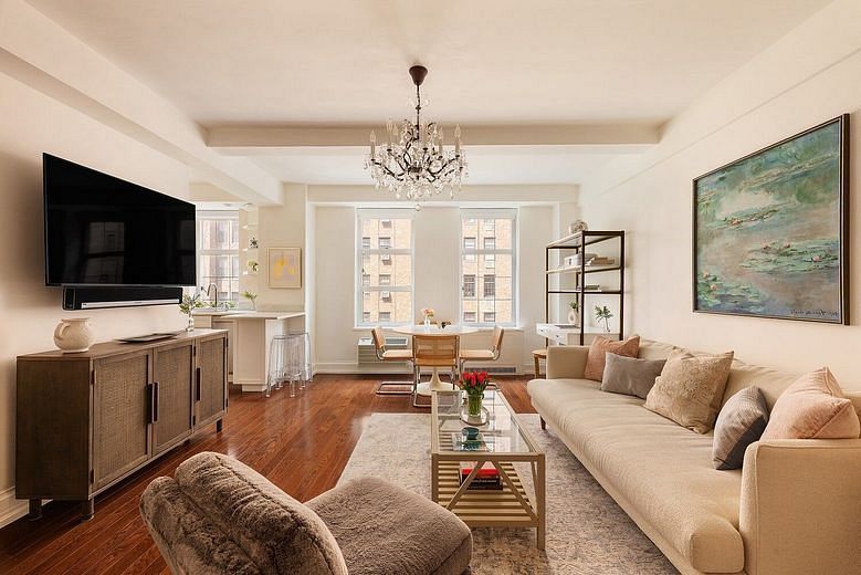 405 West 23rd Street #6I
