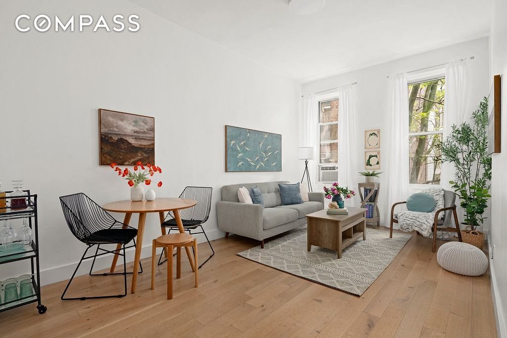 Image 1 of 8 for 406 West 46th Street #2C in Manhattan, NEW YORK, NY, 10036