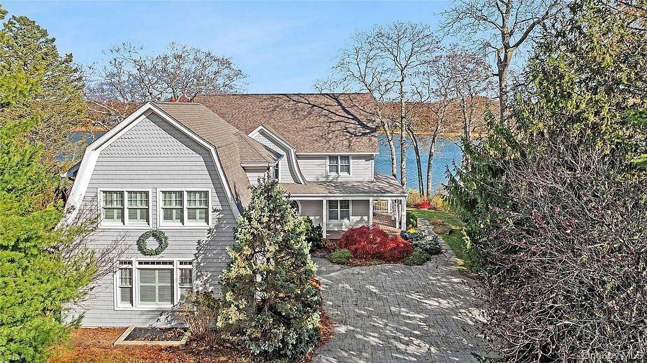 4075 Stillwater Avenue