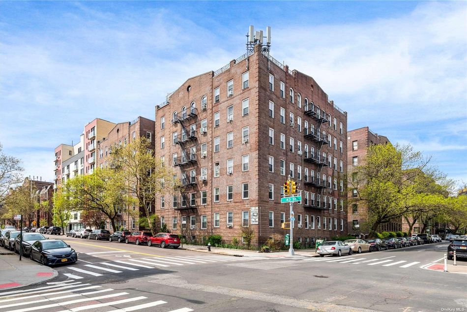 Image 1 of 22 for 41-08 43rd Street #6E in Queens, Sunnyside, NY, 11104