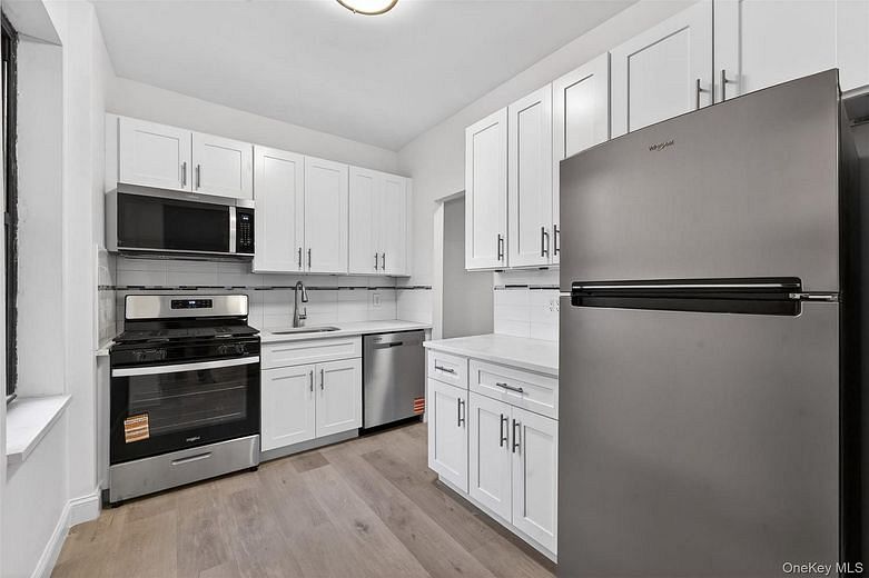 41-41 41st Street #3J