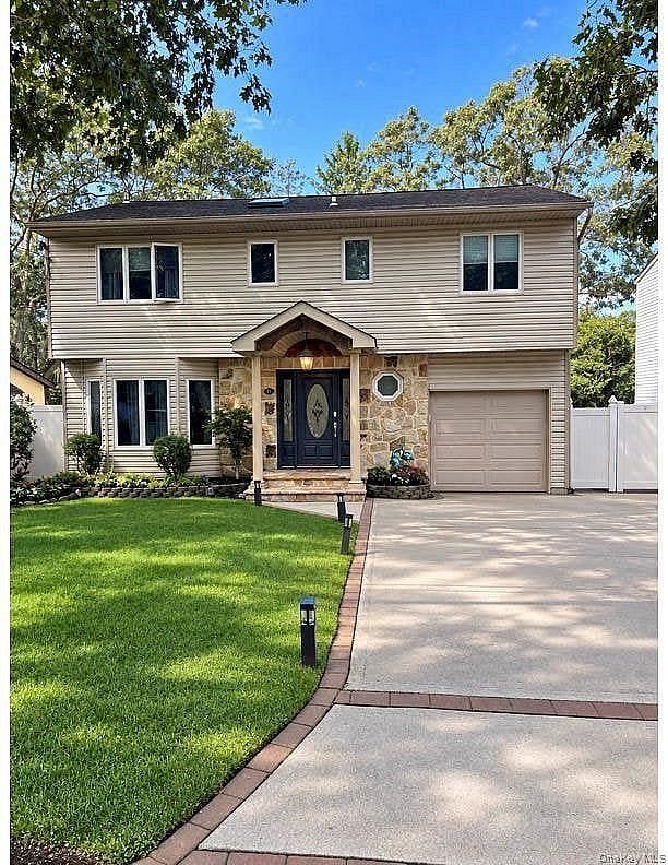 41 Homeland Drive