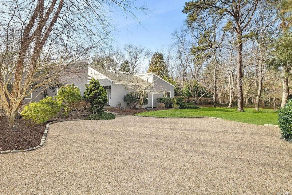 Image 1 of 20 for 41 Park Circle in Long Island, Quogue, NY, 11959
