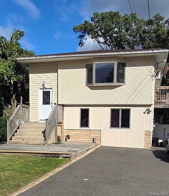 41 Powell Avenue