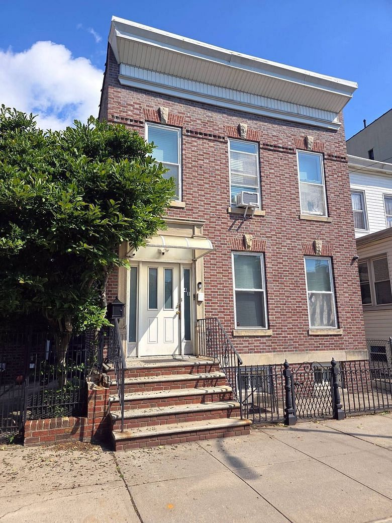 41 Reeve Place