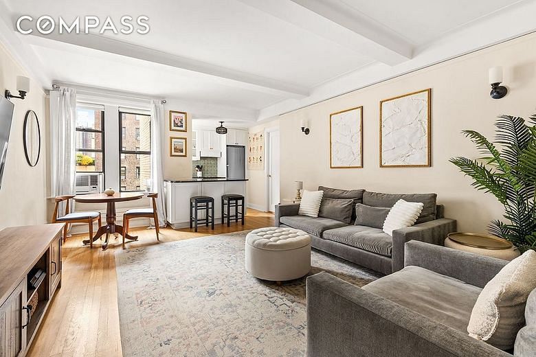 41 West 72nd Street #10B
