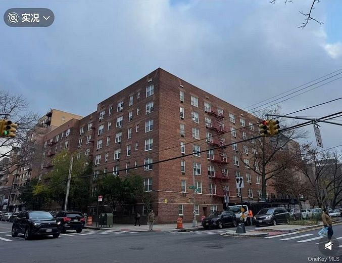 4107 Bowne Street #3F