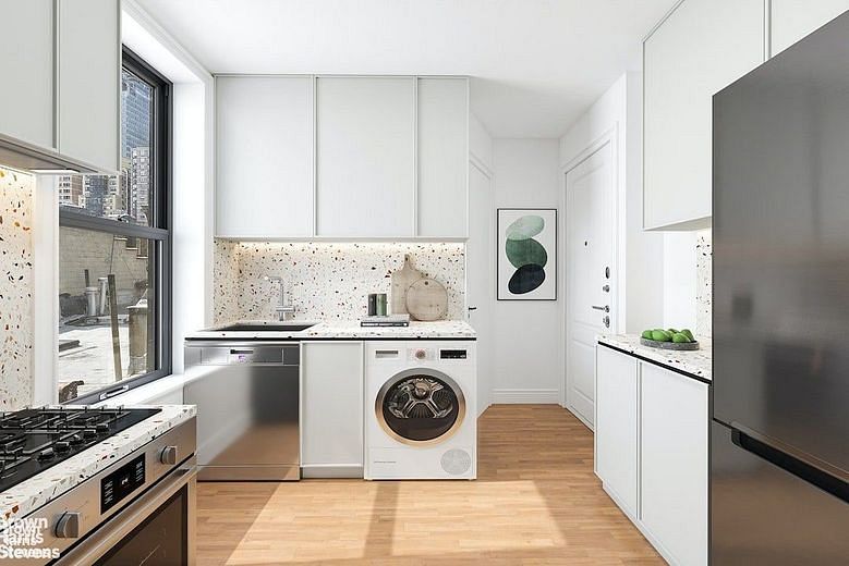 411 West 44th Street #25