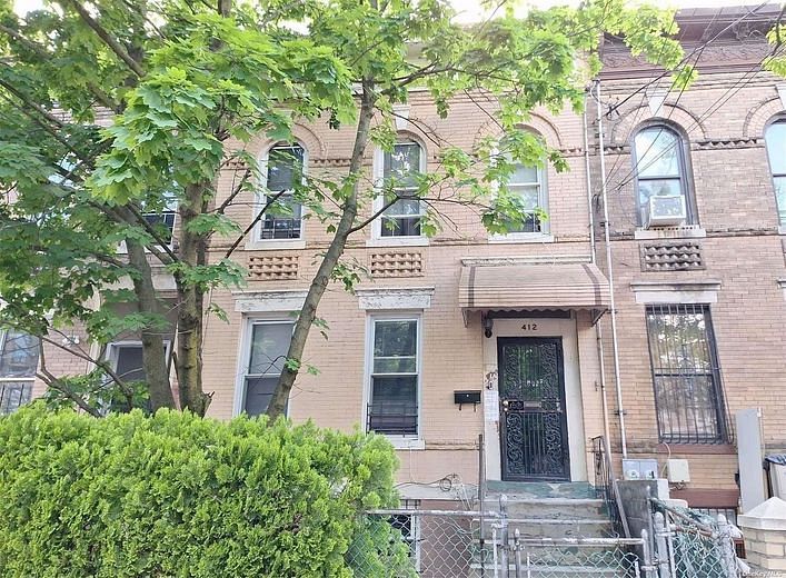 412 Bradford Street