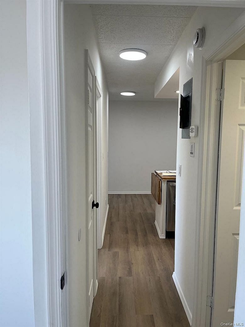 4128 71st Street #4D