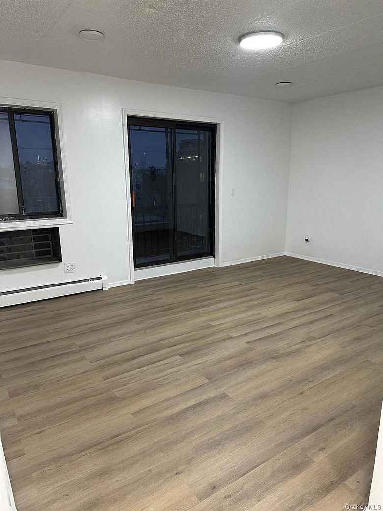 4128 71st Street #4D