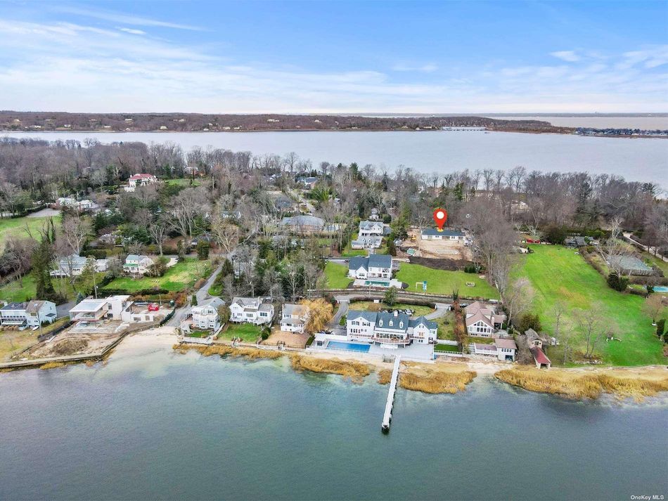 Image 1 of 20 for 413 Centre Island Road in Long Island, Oyster Bay, NY, 11771