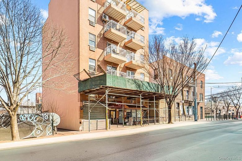 4135 67th Street #5C