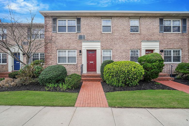 414 Merrick Road #4.5B