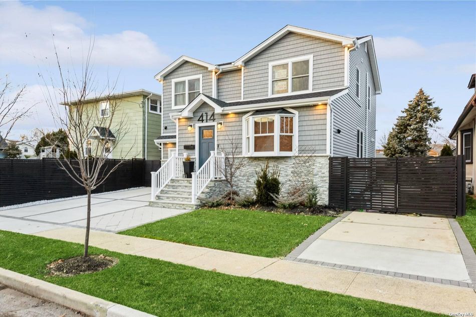 Image 1 of 32 for 414 Orange Street in Long Island, Bellmore, NY, 11710