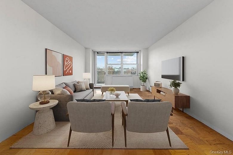 4140 Union Street #6R