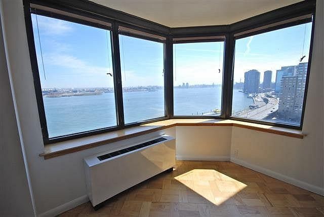 415 East 37th Street #15D
