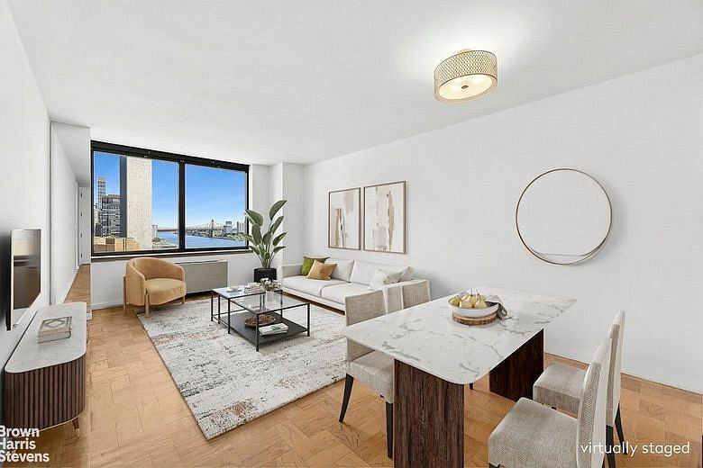 415 East 37th Street #18H