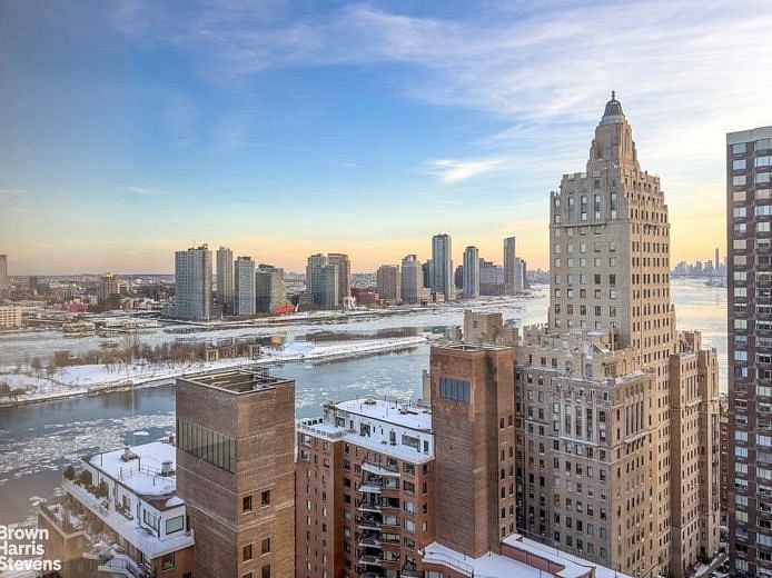 415 East 54th Street #25C