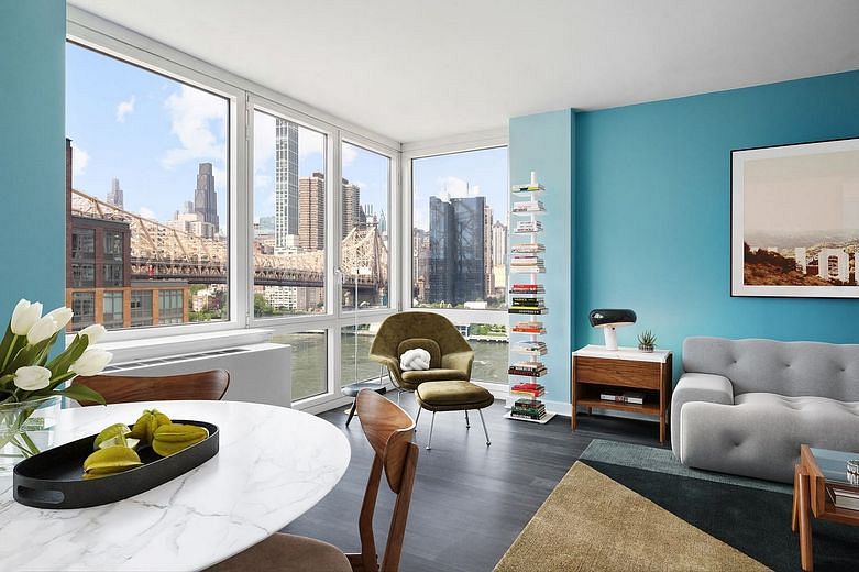 415 Main Street #14D