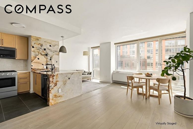 415 Main Street #9D