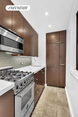 Image 1 of 6 for 415 West 57th Street #4D in Manhattan, New York, NY, 10019
