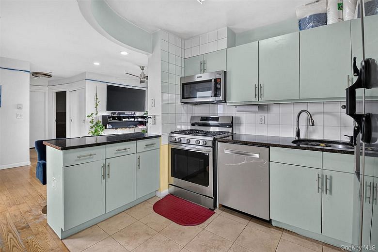 4152 63rd Street #5B