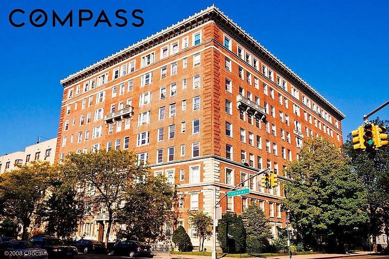 416 Ocean Avenue #14
