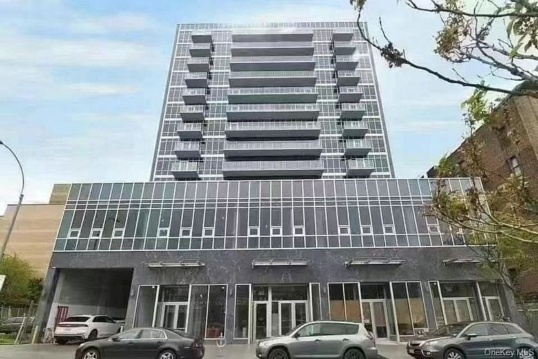 4162 Bowne Street #14E