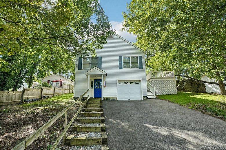 417 Echo Avenue