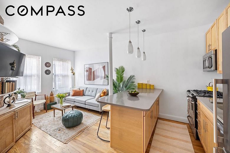 417 Hicks Street #1B