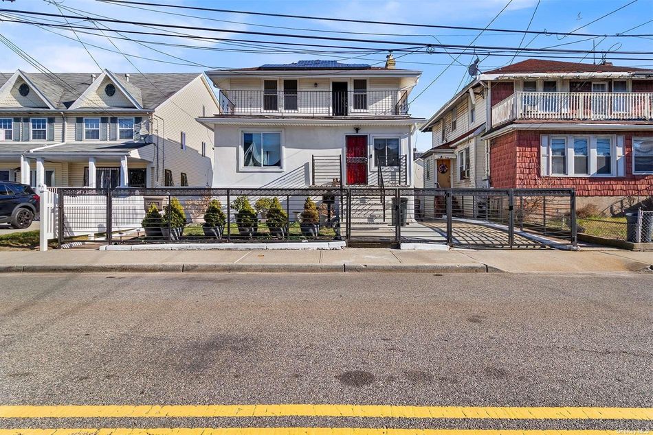 Image 1 of 28 for 418 Beach 37th Street in Queens, Far Rockaway, NY, 11691