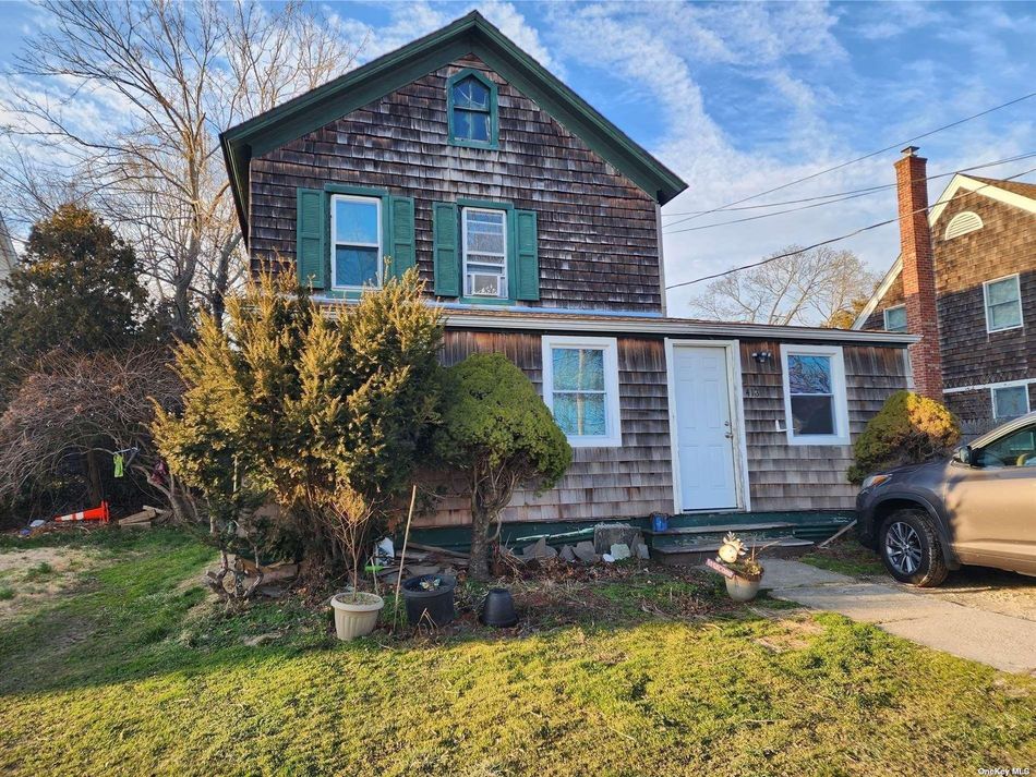 Image 1 of 13 for 418 Lincoln Street in Long Island, Riverhead, NY, 11901