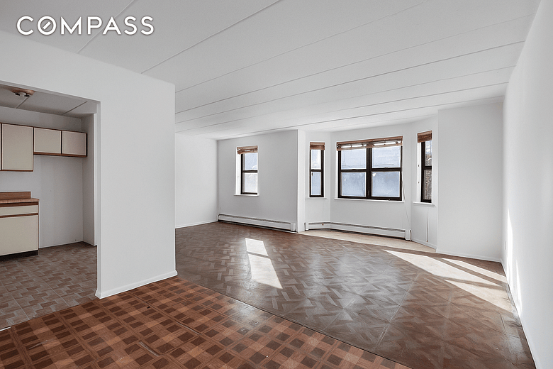 419 Carlton Avenue #D