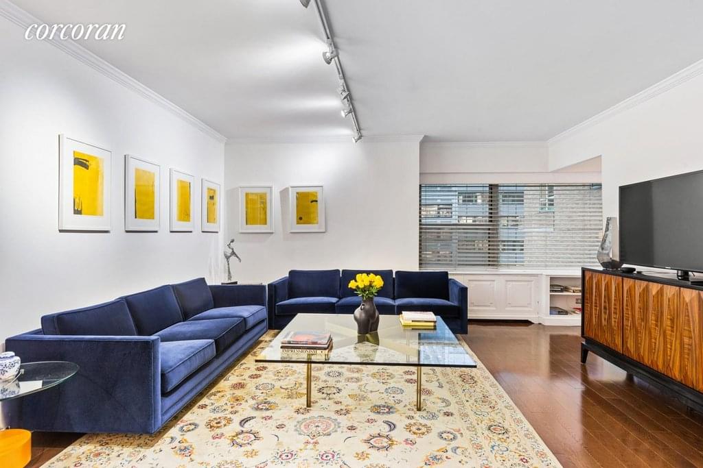 118 East 60th Street #5A in Manhattan, New York, NY 10022