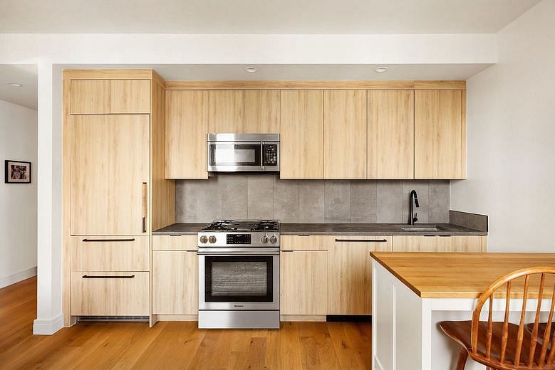 42-02 Crescent Street #9B