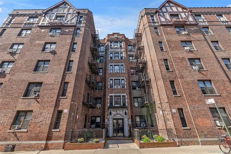 42-02 Layton Street #202
