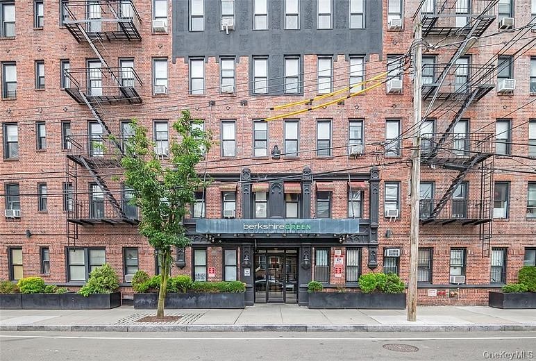 42-22 Ketcham Street #D21