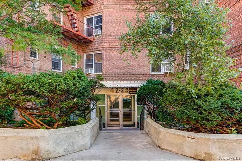 42-25 80th Street #5B