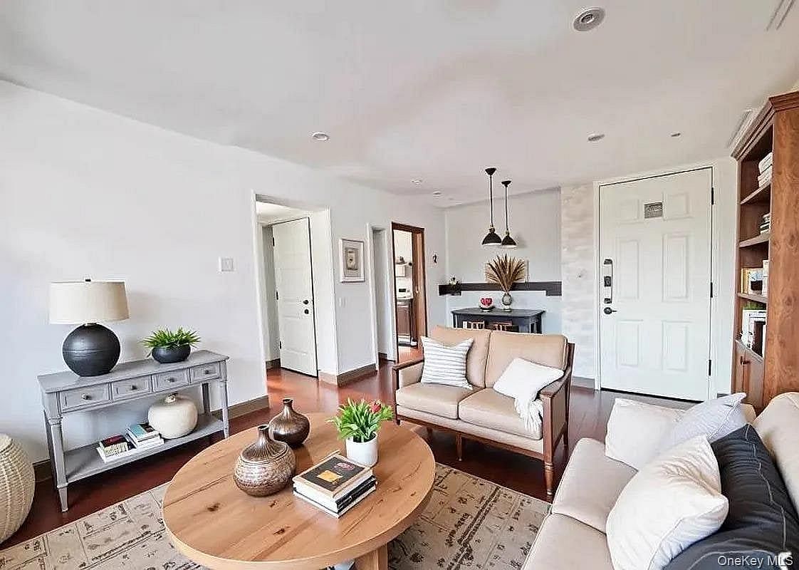 Image 1 of 5 for 42-26 81 St #7 in Queens, Elmhurst, NY, 11373