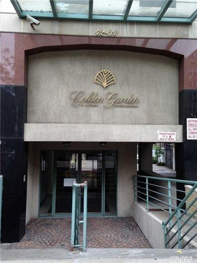 42-31 Colden Street #F3E/3G