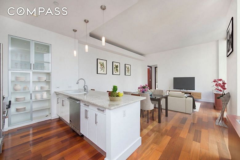 42-51 Hunter Street #6D