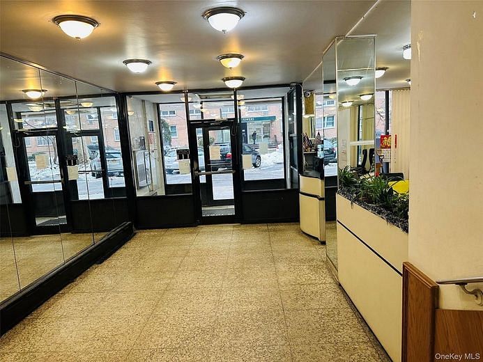 42-55 Colden Street #16 H