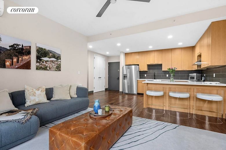 42-60 Crescent Street #7E